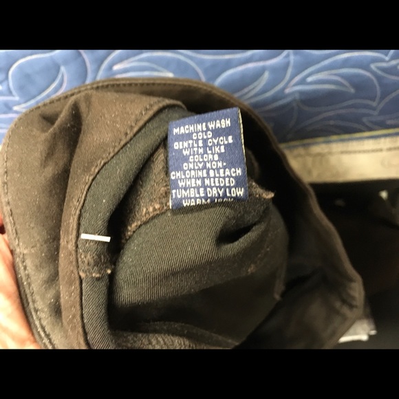 Brown stretch cotton pants. Still has tags never worn. - Picture 9 of 10